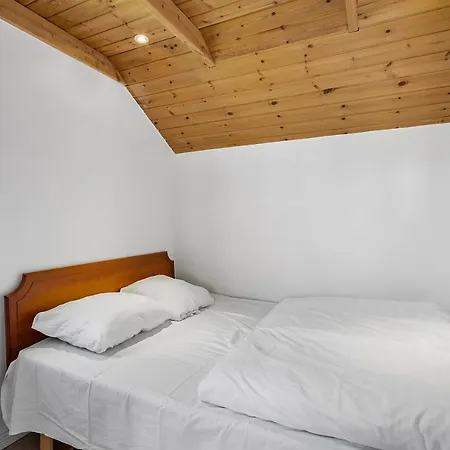 First Camp Bosore אתר קמפינג